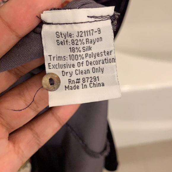 💜Johnny Was Matilda Button Down Djellaba Velvet Dress Size (XS) Warn Once!!!💜 - Picture 16 of 16